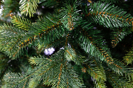 Ель CRYSTAL TREES Княжеская зеленая 180 см KP6218