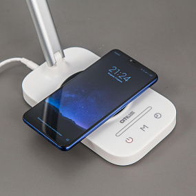 Светодиодная настольная лампа с USB+Qi CITILUX Ньютон CL803051