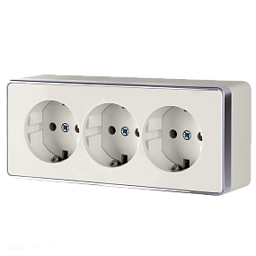 Розетка тройная с заземлением и шторками Gallant (слоновая кость) Werkel WL15-02-05