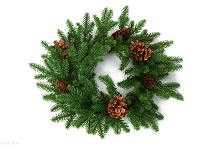 Венок CRYSTAL TREES Моника с шишками h50см KP2250