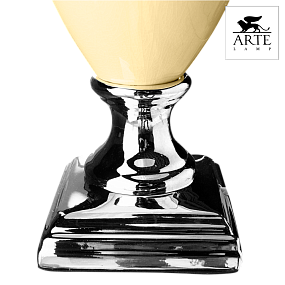 Настольная лампа Arte Lamp SELECTION A5199LT-1WH