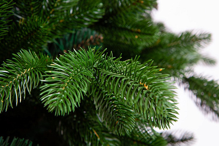 Ель CRYSTAL TREES Бермингем 230 см KP10230