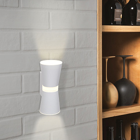 Настенный светодиодный светильник Elektrostandard Viare Viare LED белый (MRL LED 1003)